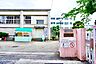 周辺：高槻市立赤大路小学校（902m）