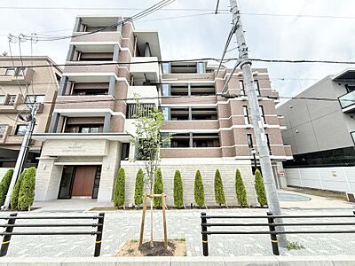 外観:築浅ならではの美しい外観デザインが魅力の分譲マンションです。 外観:築浅ならではの美しい外観デザインが魅力の分譲マンションです。