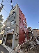 隣地との一体売却となります