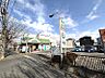 周辺：マルエツ 小金原店（860m）