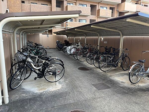 駐車場を拡大表示