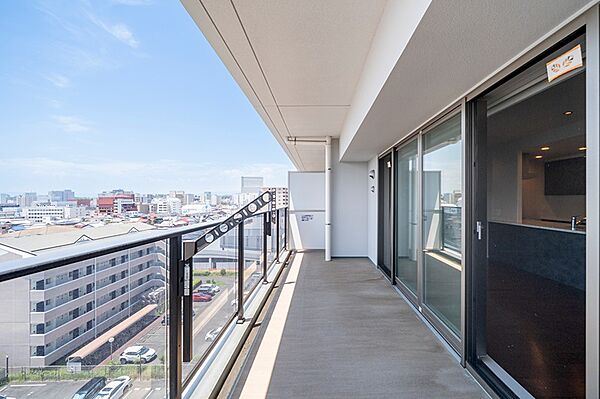 バルコニーを拡大表示