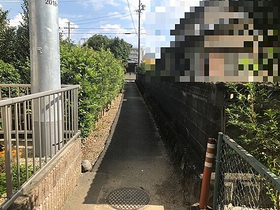南側通路