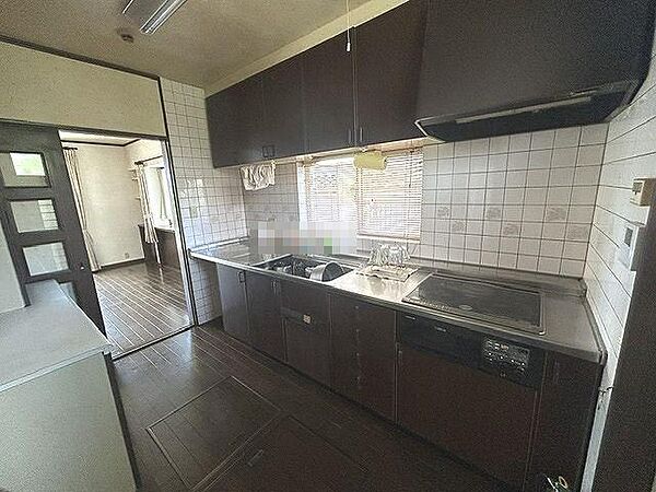 キッチンを拡大表示