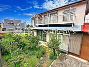 ◆外観◆土地面積183.52m2のゆとりある土地！古家付きになので建物を取り壊しお好きなハウスメーカーで建築可能！南西側は隣地通路部分になり開放感あり！