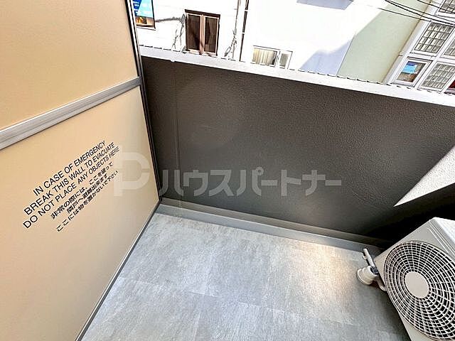 バルコニー