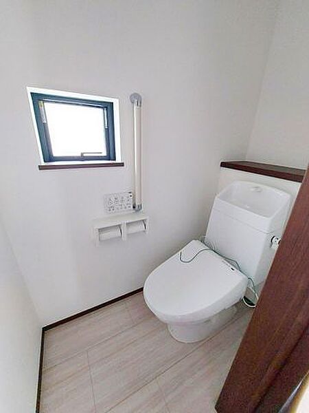 トイレを拡大表示