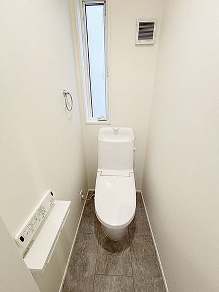 トイレを拡大表示