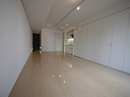 東京メトロ丸ノ内線 四谷三丁目駅 徒歩5分の賃貸マンション 9階ワンルームのリビング/ダイニング