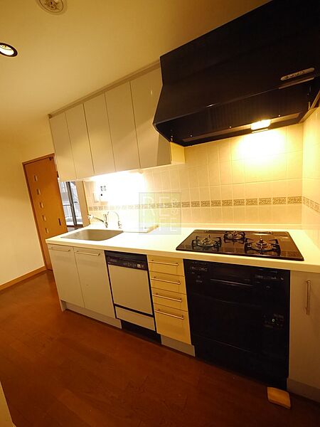 apartment 東京都千代田区三番町24-2
地図を見る