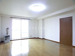 パークサイドオオタケ 101 1階2LDKのリビング/ダイニング