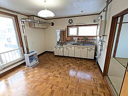 マンション青木 D 2階2LDKのリビング/ダイニング