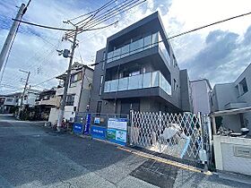 兵庫県尼崎市七松町１丁目（賃貸マンション2LDK・3階・64.38㎡） その1