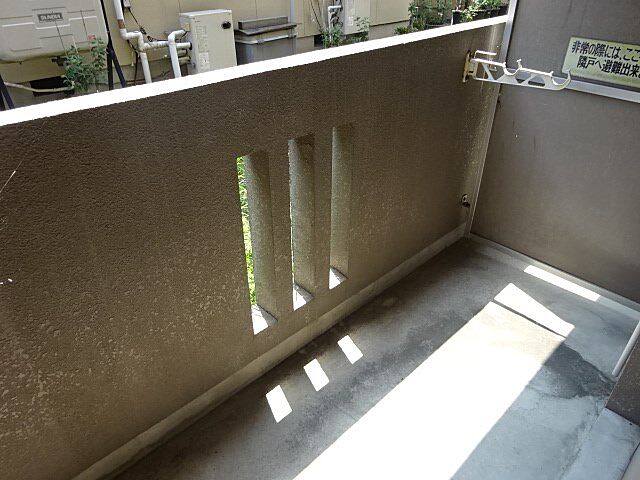 バルコニー