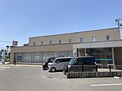 八十二長野銀行 川中島支店（1556m）