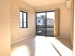 JR大糸線 島高松駅 徒歩12分の賃貸アパート 2階1LDKのリビング/ダイニング