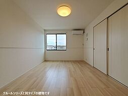 ハイマウンテン 2階1LDKのリビング/ダイニング