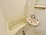 設備・仕様は号室により異なる為、現況を優先いたします。