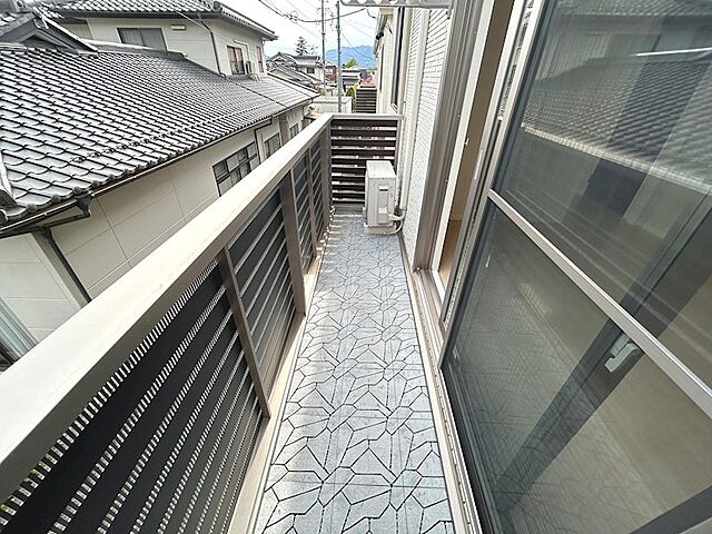 バルコニー