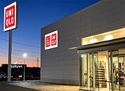 ユニクロ　佐久北インター店（1079m）