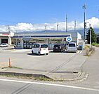 ローソン 小諸御影店（724m）