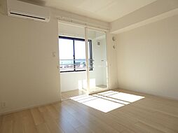 グランデ未来 2階1LDKのリビング/ダイニング