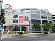 デリシア 塩尻店（982m）