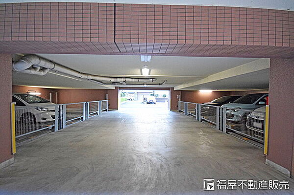 駐車場を拡大表示