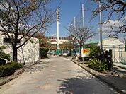 久留米市立西国分小学校（388m）