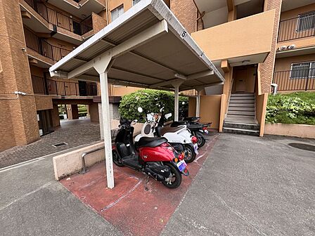 バイク置場