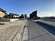 閑静な住宅街に佇む落ち着いた住環境！穏やかな毎日をお過ごしいただけます!