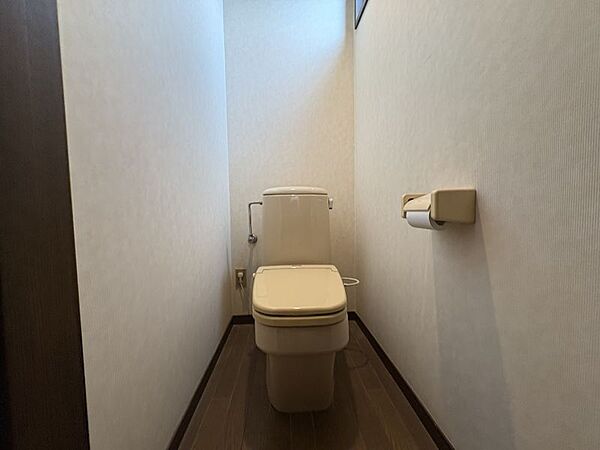 トイレを拡大表示