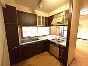 作業導線が短く、作業効率が良いL字キッチンです☆