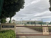 崇化館中学校まで　1559m　徒歩約20分●目標