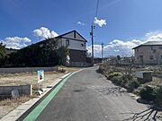 小中学校まで徒歩約5分で子育ても安心！子育て世帯にうれしい住環境です！