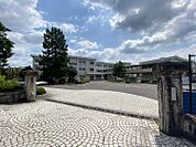 青木小学校まで1897m　徒歩約24分