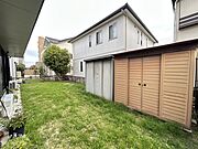 お庭スペースも広く、ガーデニングや家庭菜園等楽しむこともできます！