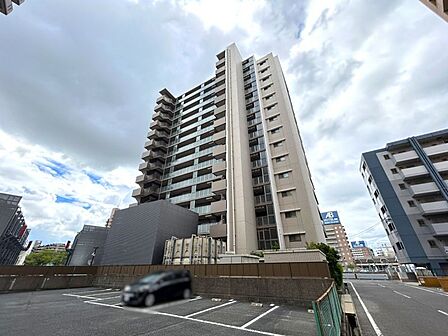 住環境良好、周辺には公園も多く子育て世帯にもおすすめです