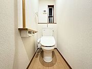 1・2階にトイレあり、忙しい朝もストレスなく快適に過ごせます！