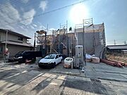 駅近の利便性と確かな安全性を兼ね備えた新築物件！これからの人生を安心して過ごせるお家です♪