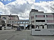 大府南中学校まで　1100m　徒歩約14分●校訓「共生・創造・自立」【2020年度】1年生