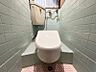 トイレ：トイレには窓があるため、換気もできます♪