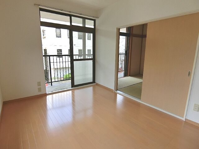 洋室