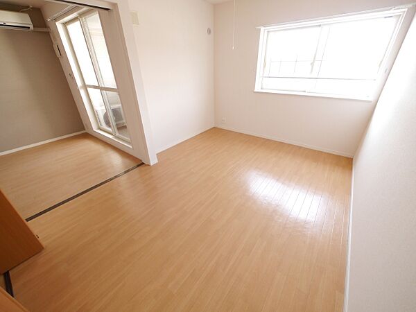 apartment 茨城県北茨城市関南町神岡上
関南町神岡上の賃貸情報を見る
物件地図