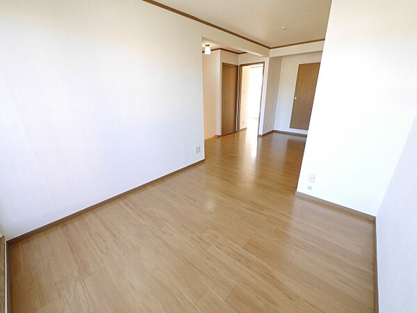 apartment 茨城県北茨城市中郷町足洗
中郷町足洗の賃貸情報を見る
物件地図