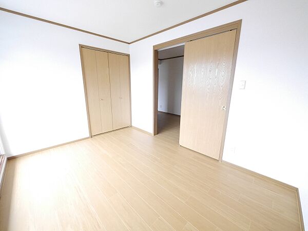 apartment 茨城県北茨城市中郷町小野矢指
中郷町小野矢指の賃貸情報を見る
物件地図