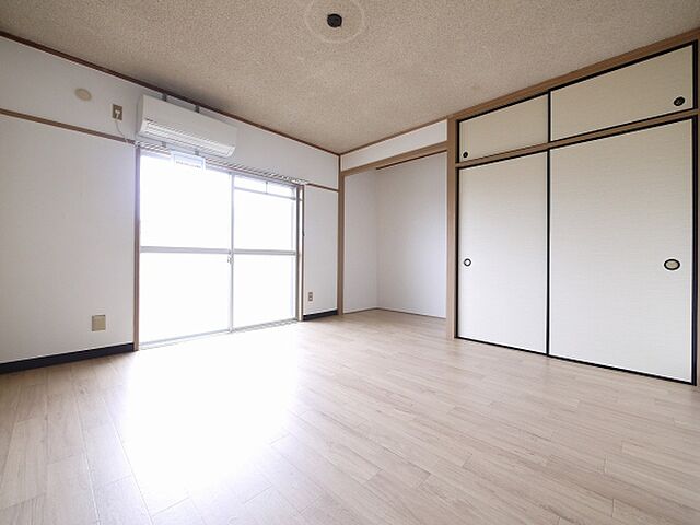 寝室