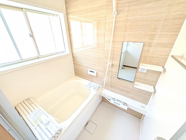 浴室を拡大表示