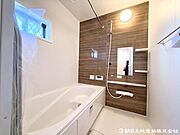 1日の疲れと心身を癒すリラクゼーション空間。更にリラックス出来るカラーセレクトも魅力です。
