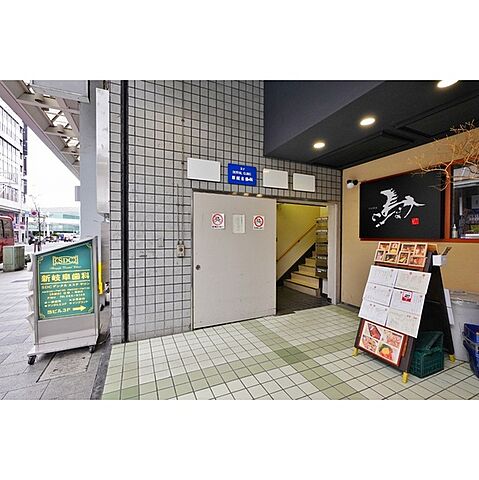 エントランス